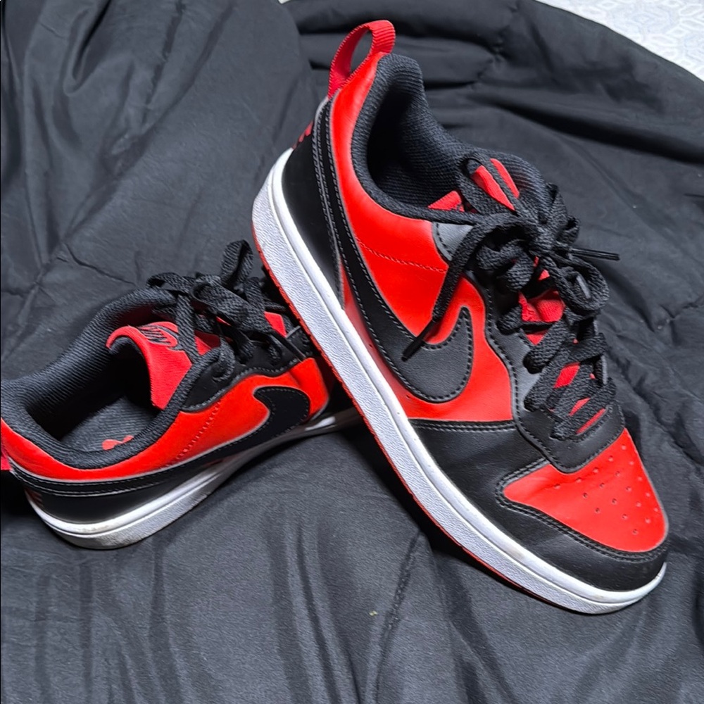 Nike Kids Sneakers - Red and Black